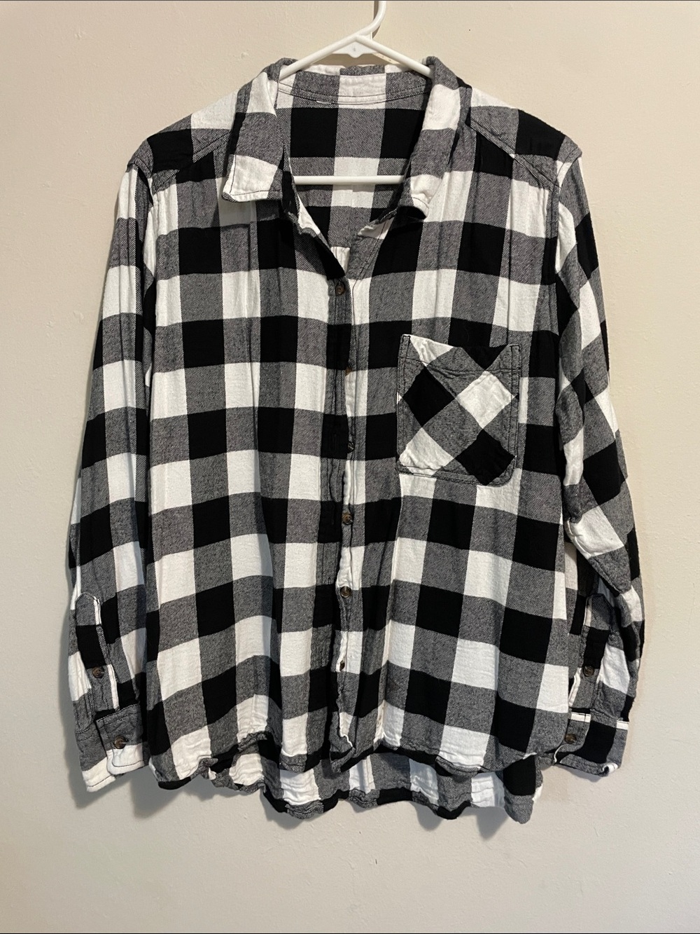 Black & White Buffalo Check Flannel Button-Up. Size large.
